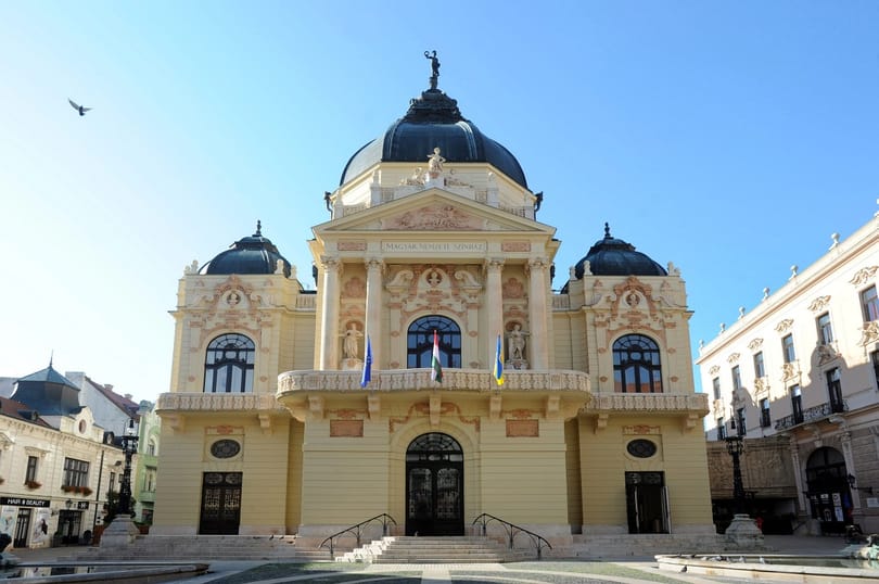 Bedöglött a technika, ciki szünet szakította meg a pécsi színház előadását