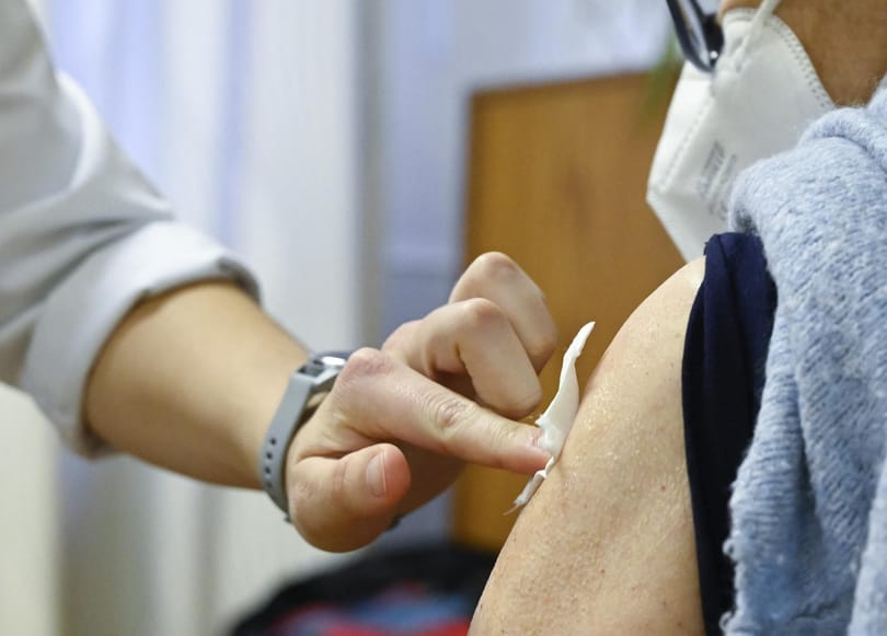Számok igazolják: ott, ahol nagy az átoltottság, jóval kevesebben halnak meg