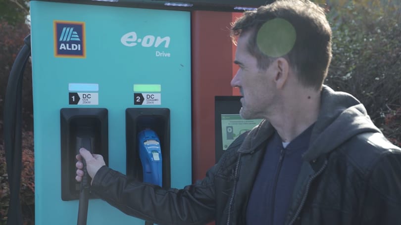 Még mindig sok a tévhit az e-autózás körül – videó