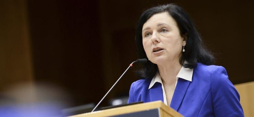 Vera Jourová: Nem sikerült a magyar kormányt elvezetnem a demokráciához