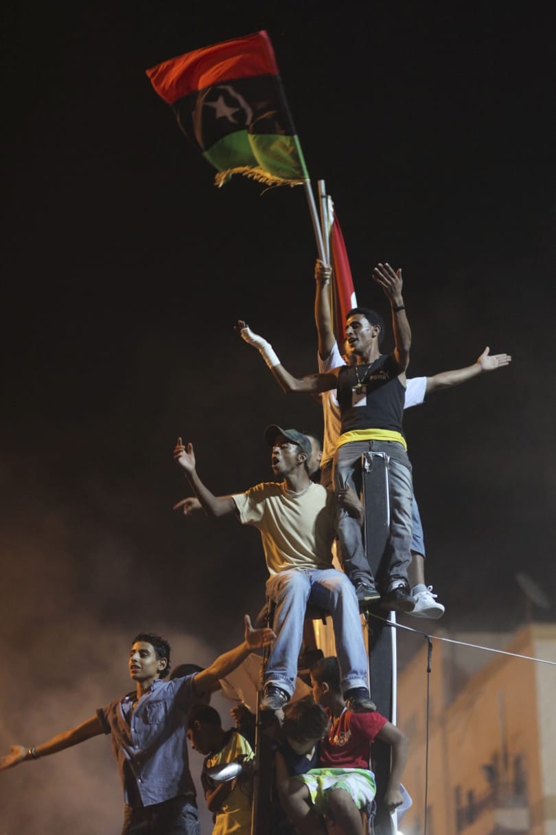 Le Figaro: megadta magát Kadhafi testőrsége