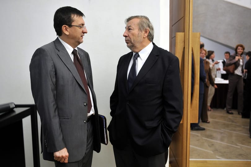 ÁSZ: a kormány jobban teljesít