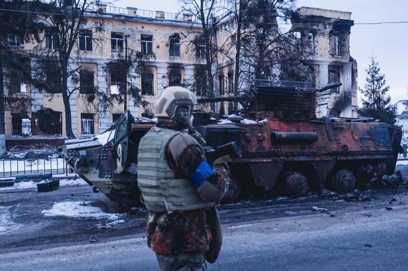 Egy holland bíróság szabadon engedett két ukrán gyanúsítottat, hogy hazatérhessenek harcolni