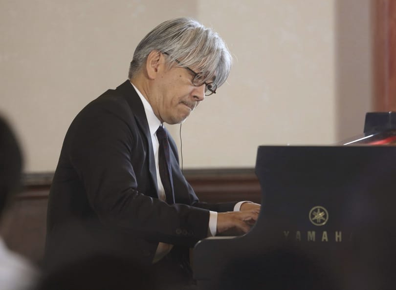 Torokrákos a világhírű japán zenész