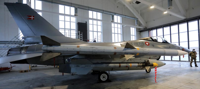 Dánia újabb F-16-osokat szállít le Ukrajnának
