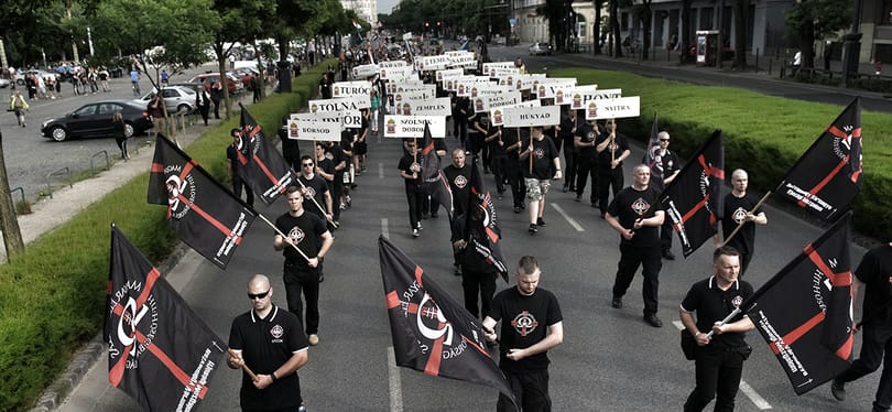 Képriport: szélsőjobbosok vonultak Budapesten Trianon ellen