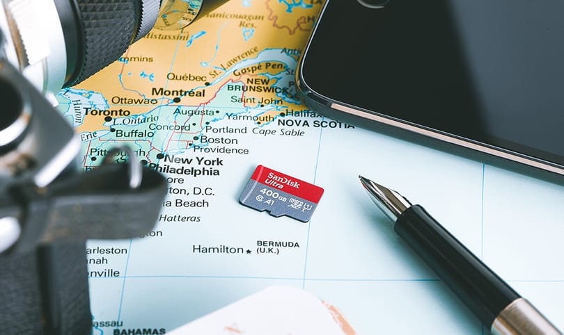 Itt a microSD kártya, melyre 400 GB adat fér el – ráadásul nagyon gyors is