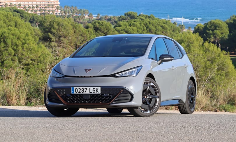 Fény derült a sportos kompakt villanyautó, a Cupra Born magyar árára