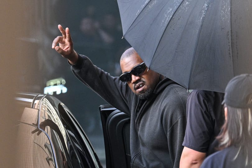 Csehországban a benácult Kanye West koncertjének betiltását követelik