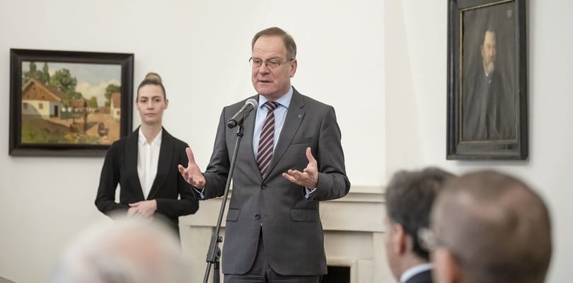 Navracsics: Csökkentené a Budapest-központúságot a kormány 