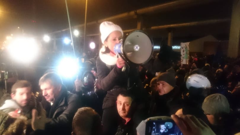 Ab: Alkotmányos, hogy a képviselők nem mehetnek be bármikor a közintézményekbe