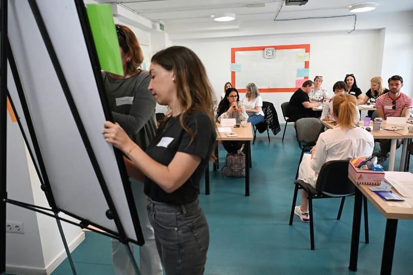 Légrádi Tamás nyelvtanár: Miért nem elég ezervalahány iskolai nyelvóra egy kis B2-es nyelvvizsga megszerzéséhez?