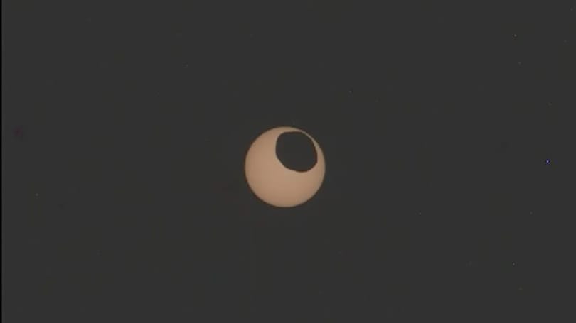 Videó: Így néz ki a napfogyatkozás a Mars felszínén