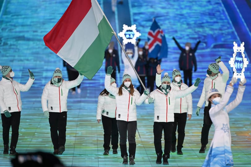 Már a téli olimpia első versenynapján magyar éremért szurkolhatunk