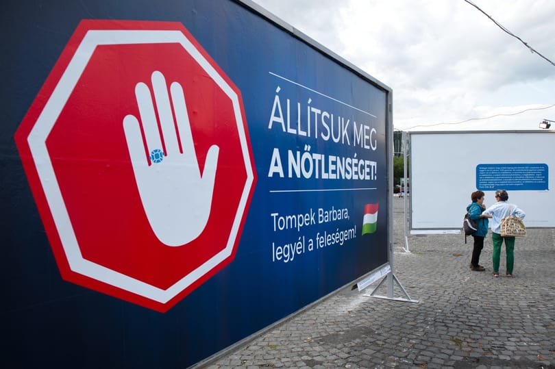 Végre egy komolyan vehető óriásplakát, amely eljegyzést ért tervezőjének