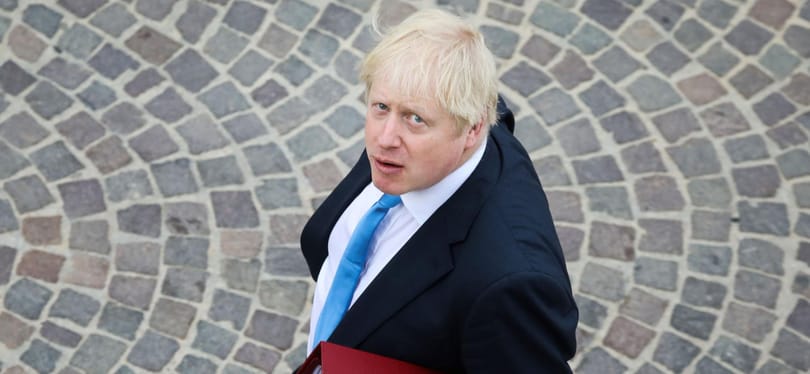Boris Johnson: „Az emberek kezdik úgy érezni, hogy a bolondját járatják velük