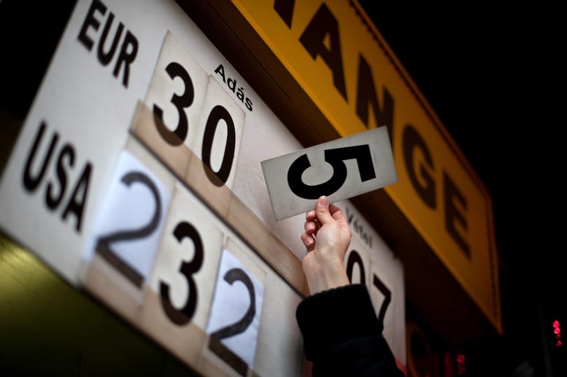 310,32 forint egy euró reggel