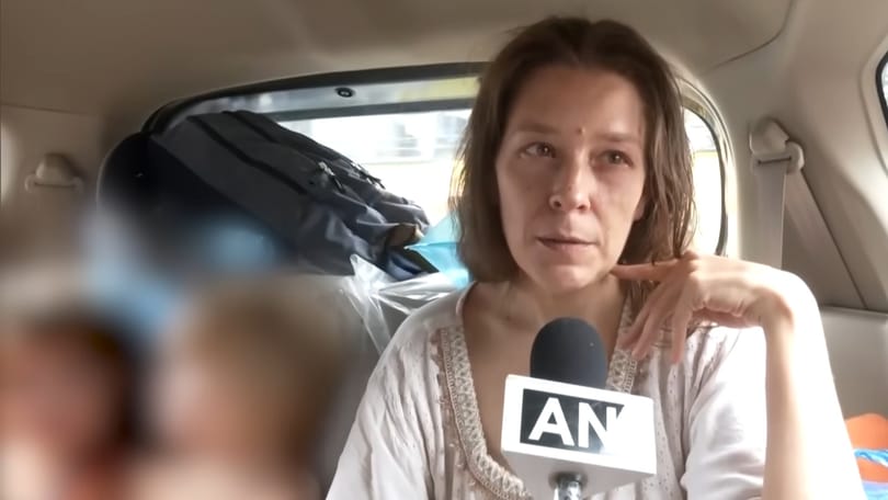 „Nagyon boldogok voltak” – évekig élt egy indiai barlangban egy orosz nő a kislányaival
