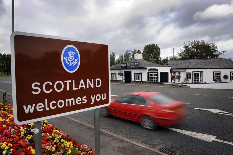 Skócia a magyaroknak is kiverekedhet engedményeket a Brexit utánra