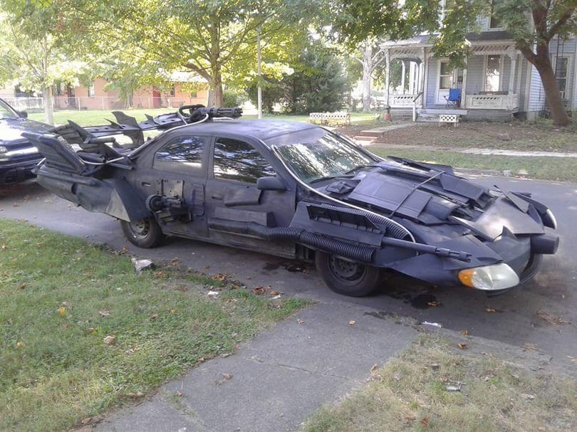 Sosem találná ki, milyen autóból készült ez a Batmobil