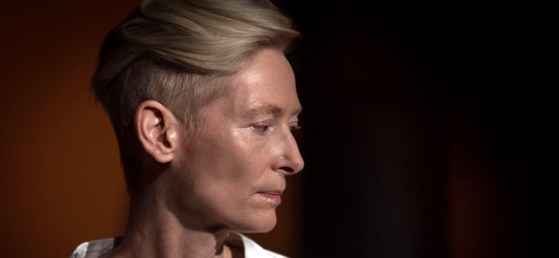 Tilda Swinton: Eszetlen erőszak, ami Magyarországon zajlik