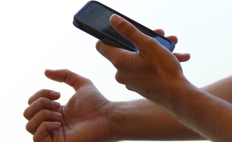 Mutassa a körmét, és a telefonja majd megmondja, vérszegény-e