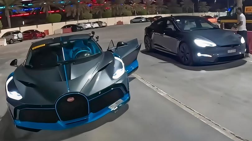 A Bugatti Divót is alaposan megizzasztja, ha egy Tesla az ellenfél – videó