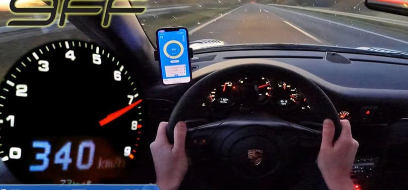 Tízéves Porsche-ritkaság mutatta meg magát 340 km/h-val az autópályán