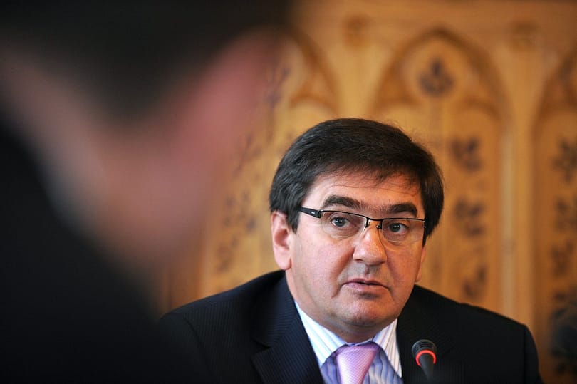 MSZP: meg fog bukni a 2012-es költségvetés
