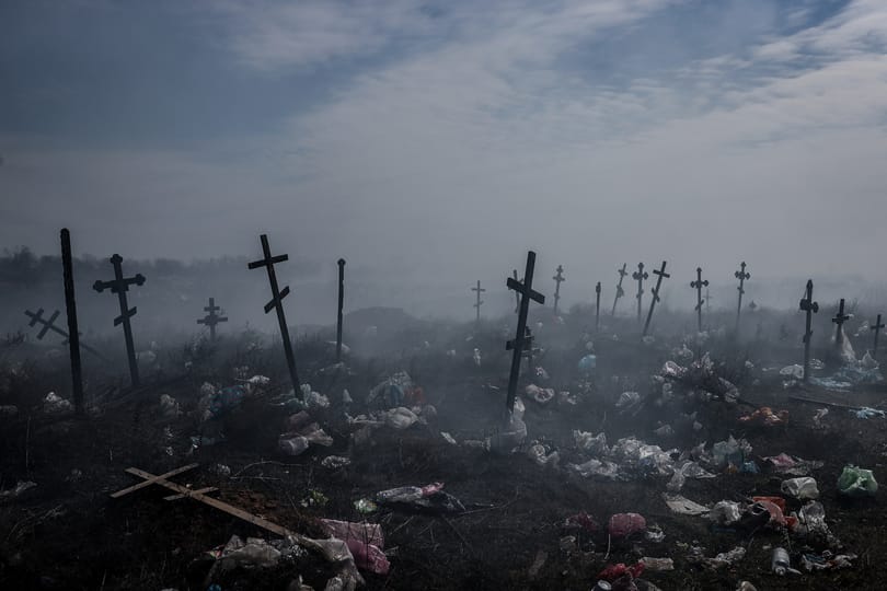 Háború, fullasztó levegő és rozsdás folyó – íme az idei Magyar Sajtófotó Pályázat győztesei