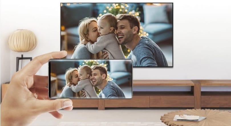 Árulkodó Samsung-szabadalom: gyerekjáték lesz a telefon tükrözése a tévére
