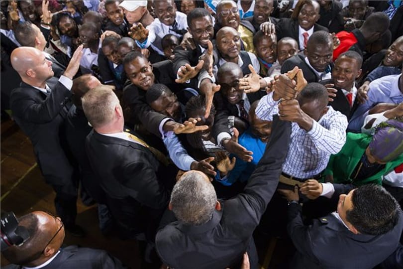 4,5 ezer rajongó skandálta Omaba nevét Kenyában