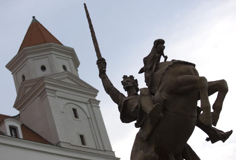 Meglőttek egy menekült nőt a magyar–szlovák határ túloldalán