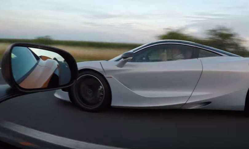 Büntetlen száguldás: ilyen 300 km/h felett az autópályán - videó