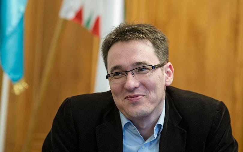 Karácsony: Már jövő szerdán adjon zöld utat a város a népszavazásra