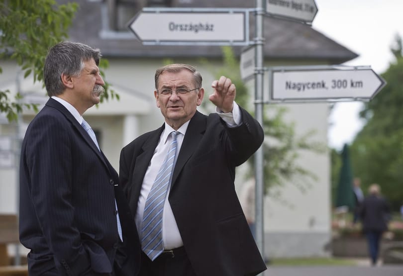 Lezsák Sándorékhoz került Rendszerváltás Történetét Kutató Intézet