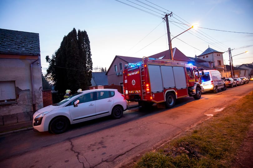 Három holttestet találtak egy nagykanizsai lakásban, köztük egy gyerekét