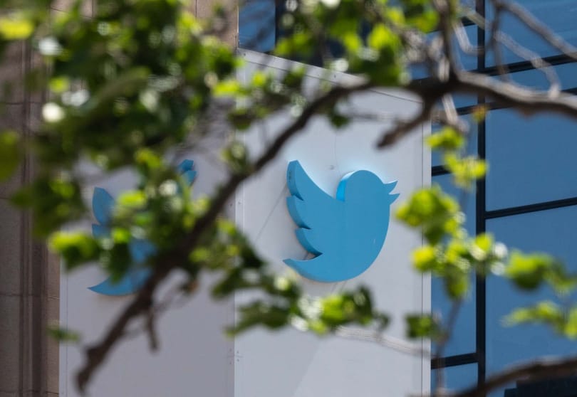 Feltörhették a Twittert, 200 millió e-mail-cím szivároghatott ki