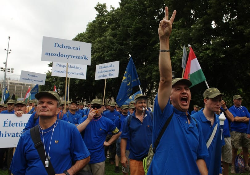 Óriásdemonstráció lehet az önálló tüntetésekből