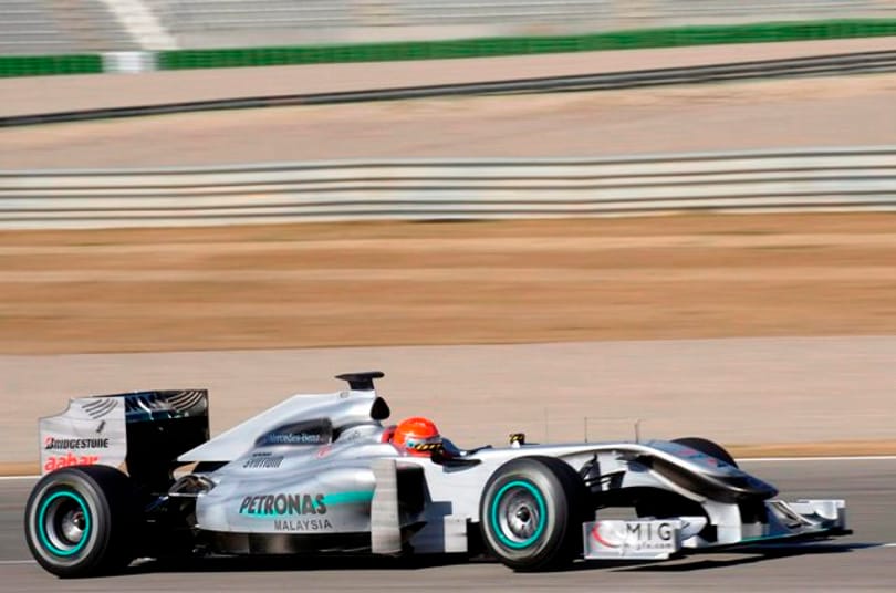 Forma-1-es tesztek: Schumacher az élen