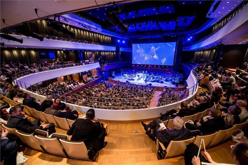 Navracsics adta át Wroclawnak az Európa Kulturális Fővárosa címet
