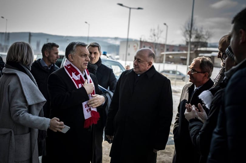 A frakcióvezető ahol tud, segít: igen, a romák Miskolc migránsai