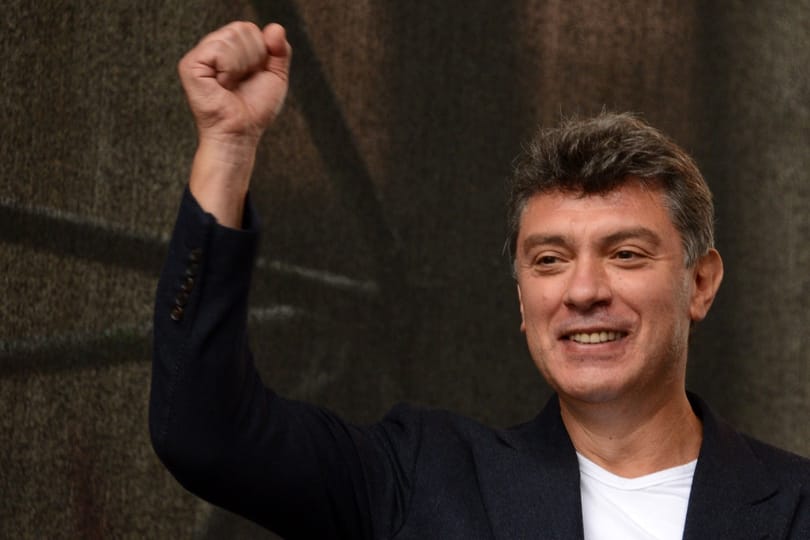 Nem Nyemcov az első orosz ellenzéki, aki gyanús körülmények közt veszti életét