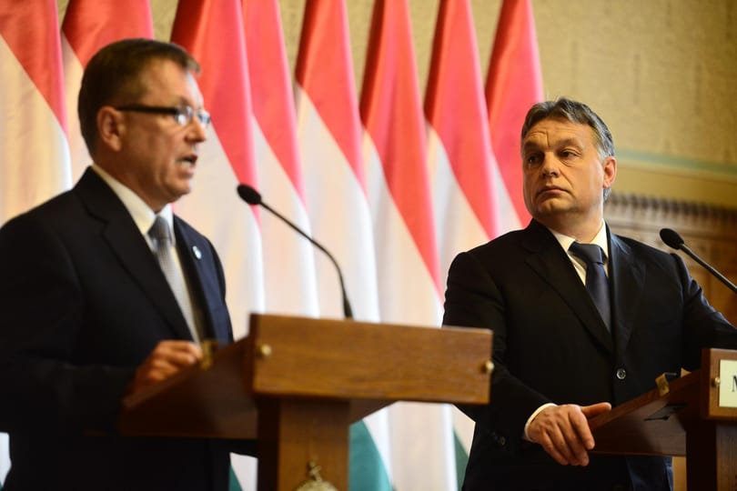 Miért bízzák az MKB-t Matolcsyékra?