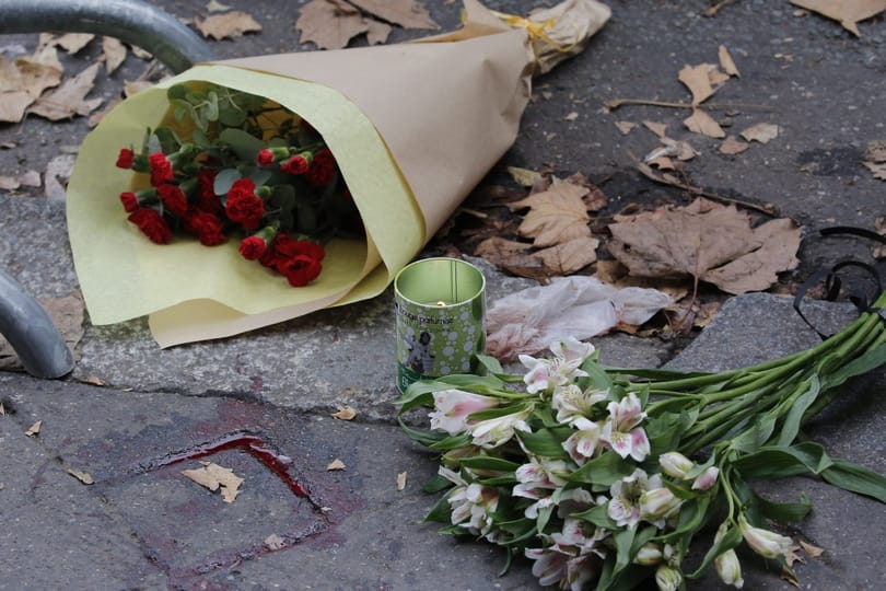 Férjét vesztette el egy magyar nő a pénteki terrortámadásban