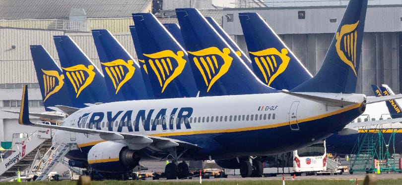 Nyolc órát kellett várakozniuk a bombafenyegetés miatt Debrecenben leszállt Ryanair-gép utasainak