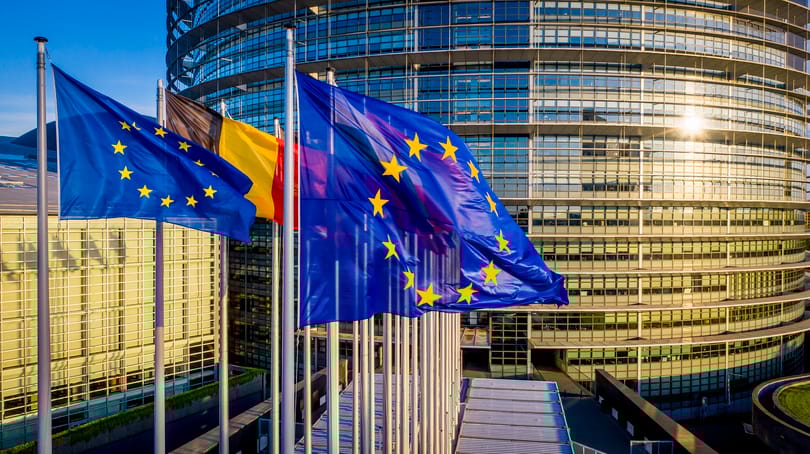 Megszavazta az Európai Parlament a női kvótát a nagyvállalatok vezetésében