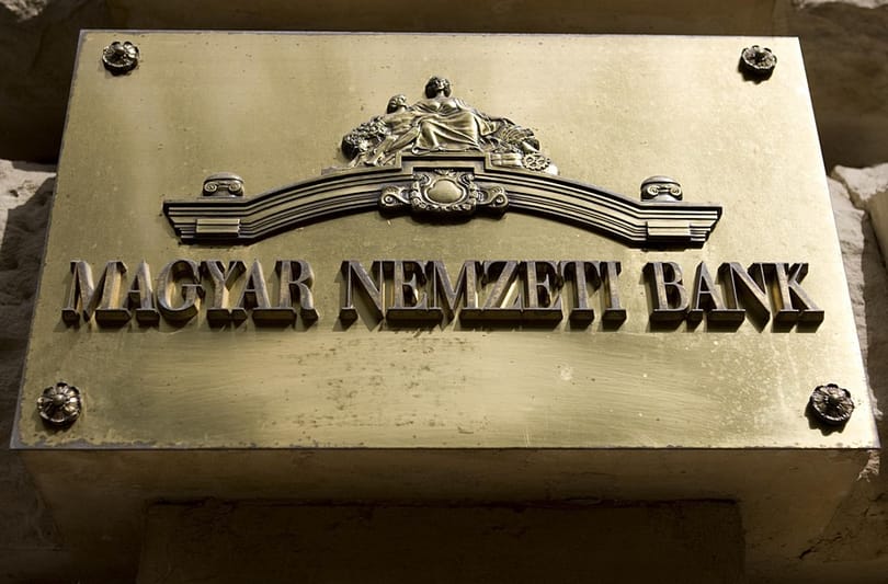 Nem emelt alapkamatot a jegybank