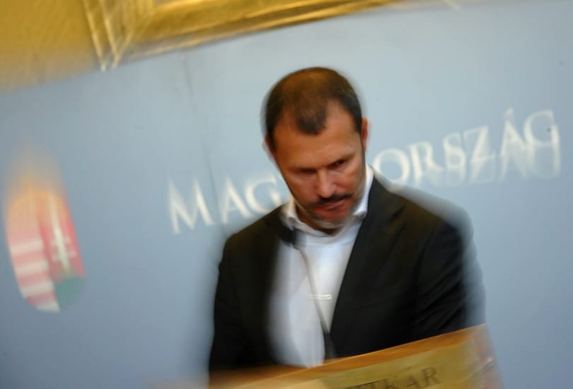 Giró-Szász András visszavonult