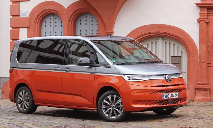 7 ülés és zöld rendszám: kipróbáltuk a teljesen új VW Multivant